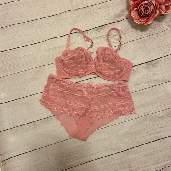 Victoria's Secret Other - NWOT Victorias Secret bra w/coordinating panty. Sizes 38D and XL.​​​​​